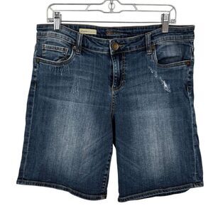 Kut From The Kloth Catherine Boyfriend Denim‎ Shorts Lightly Distressed Size 12